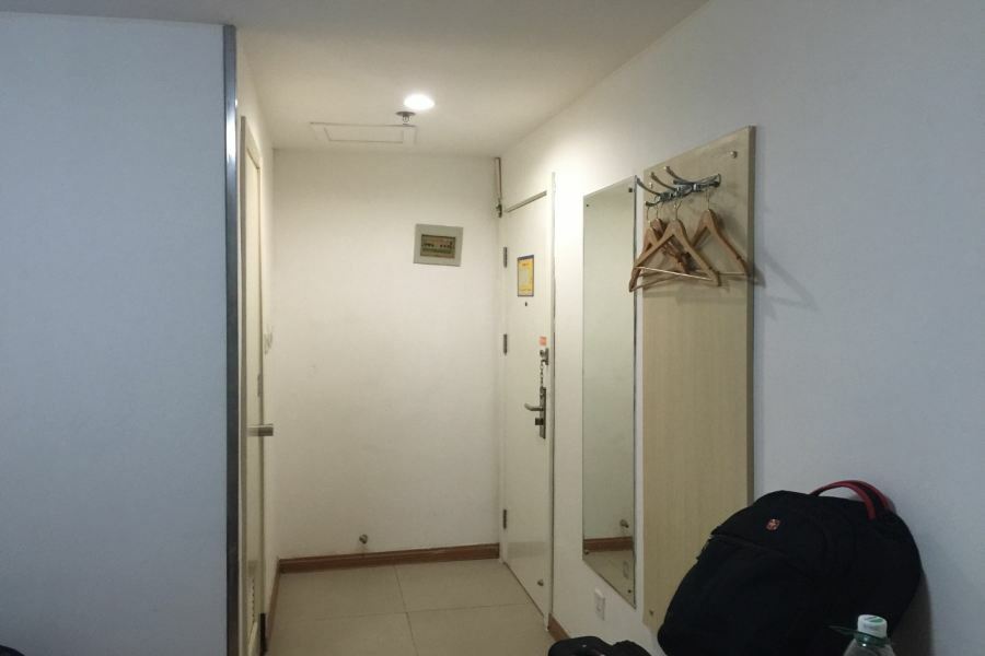 Hotel 7 Days Jinrong Street 2*